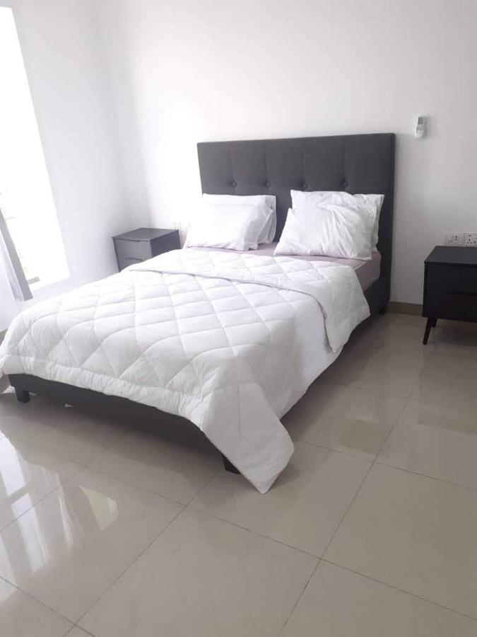 Premier Executive Apartment - The Ivy, East Legon Accra Extérieur photo